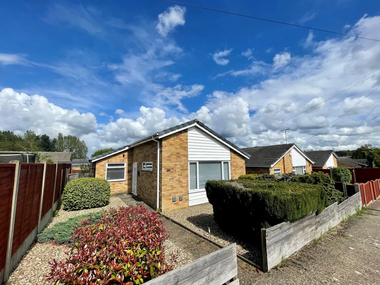 3 bed house to rent — Woodlands Rise, BRANDON