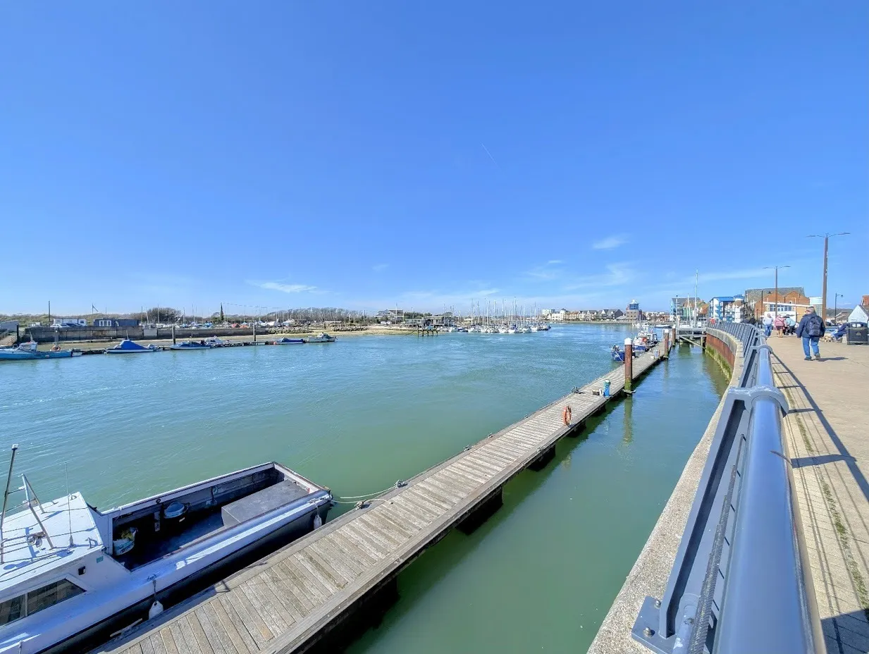 Pier Road, Littlehampton, BN17, photo 13