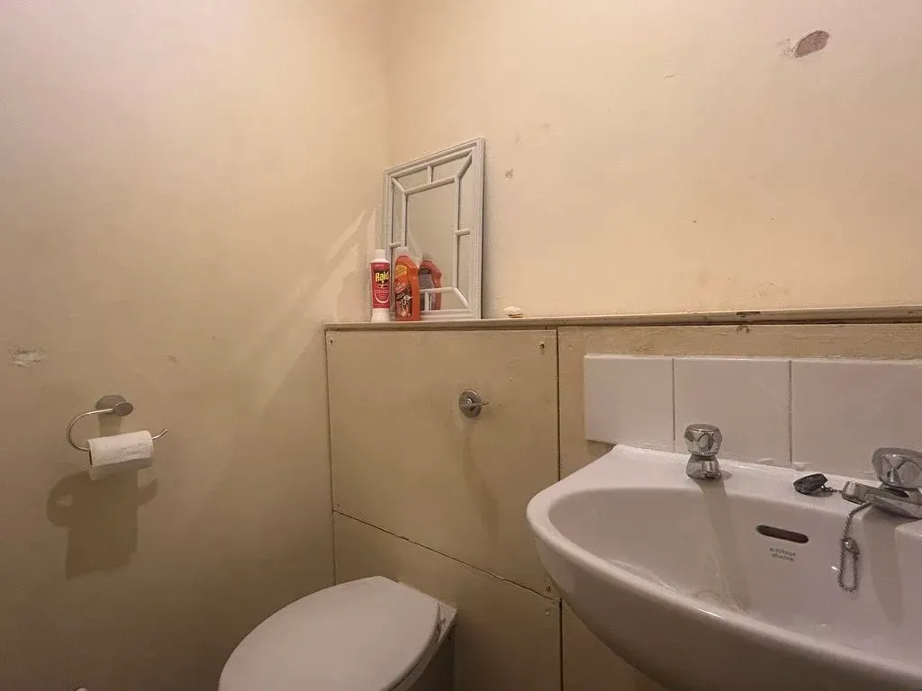 North Tenth Street, Milton Keynes, Buckinghamshire, MK9 3AY, photo 3