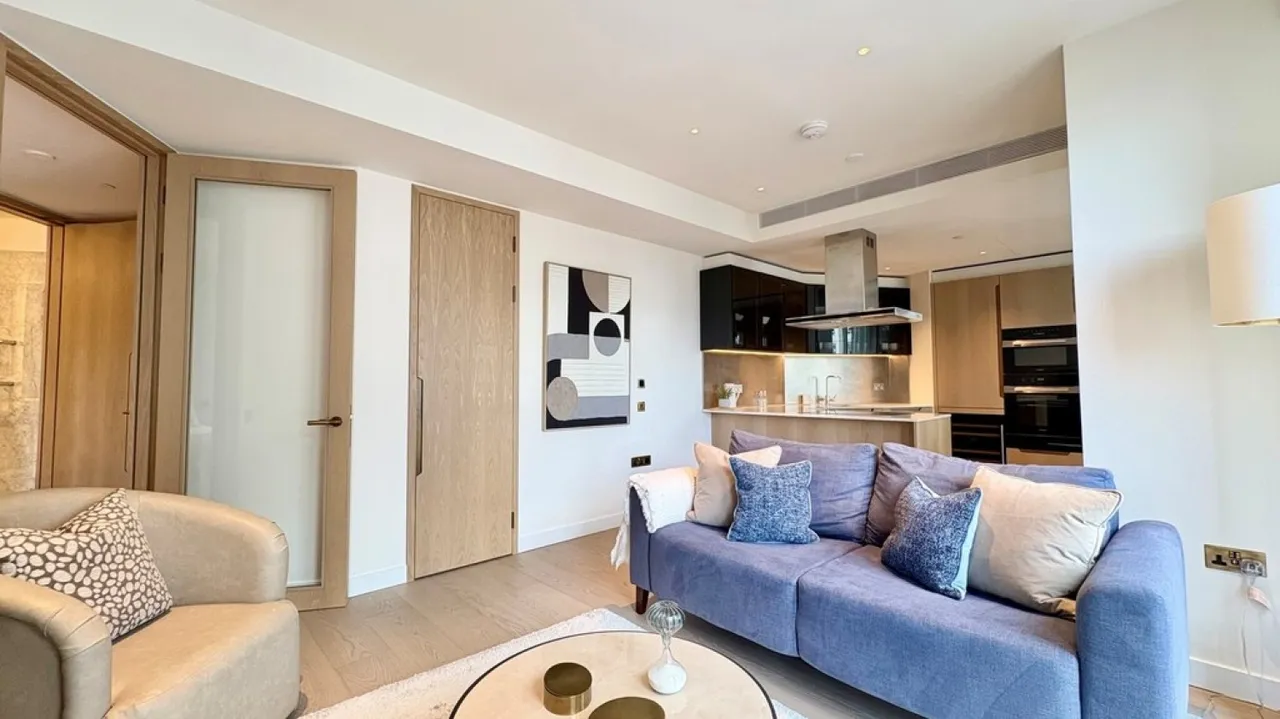 River Park Tower , 1 Nine Elms Lane, photo 9