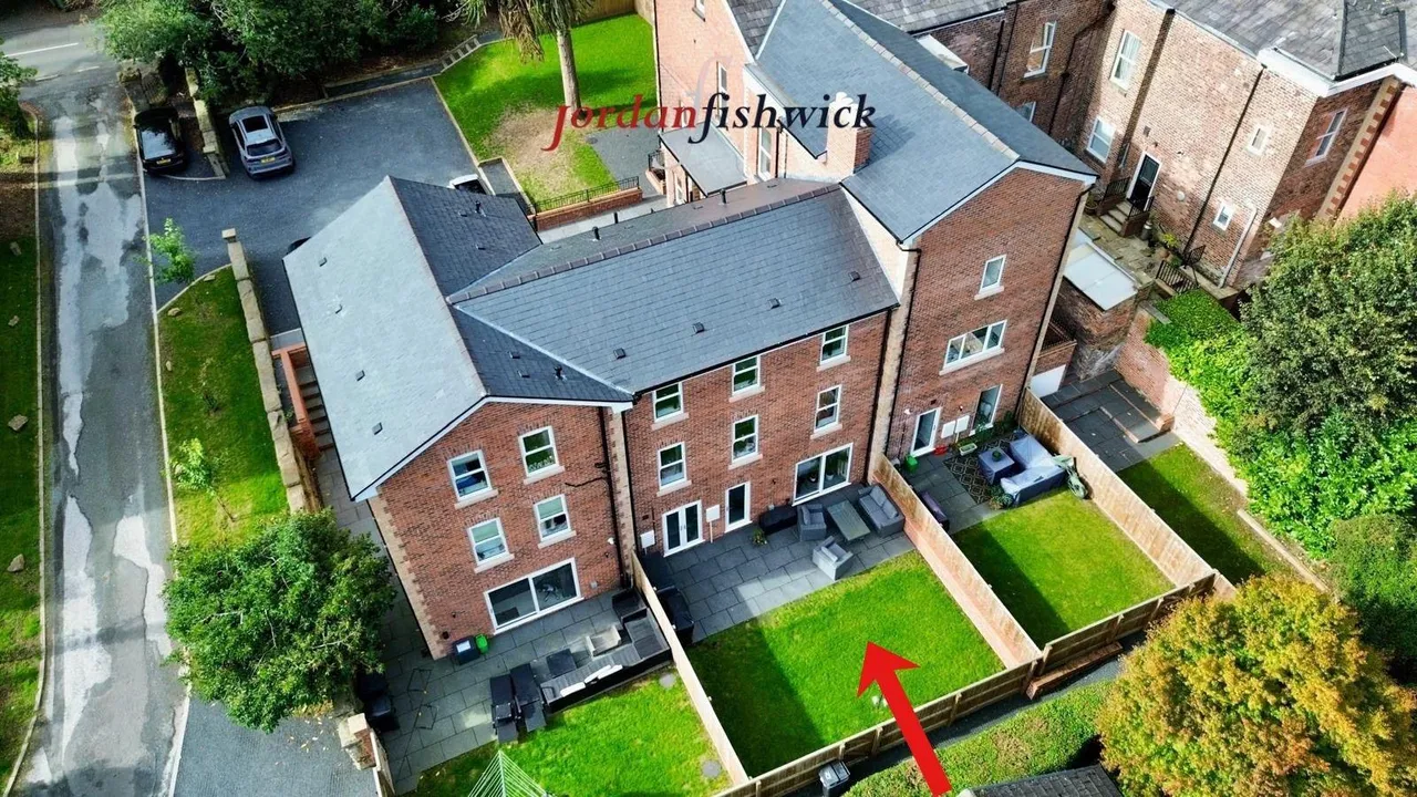Prestbury Road, Macclesfield, SK10, photo 15