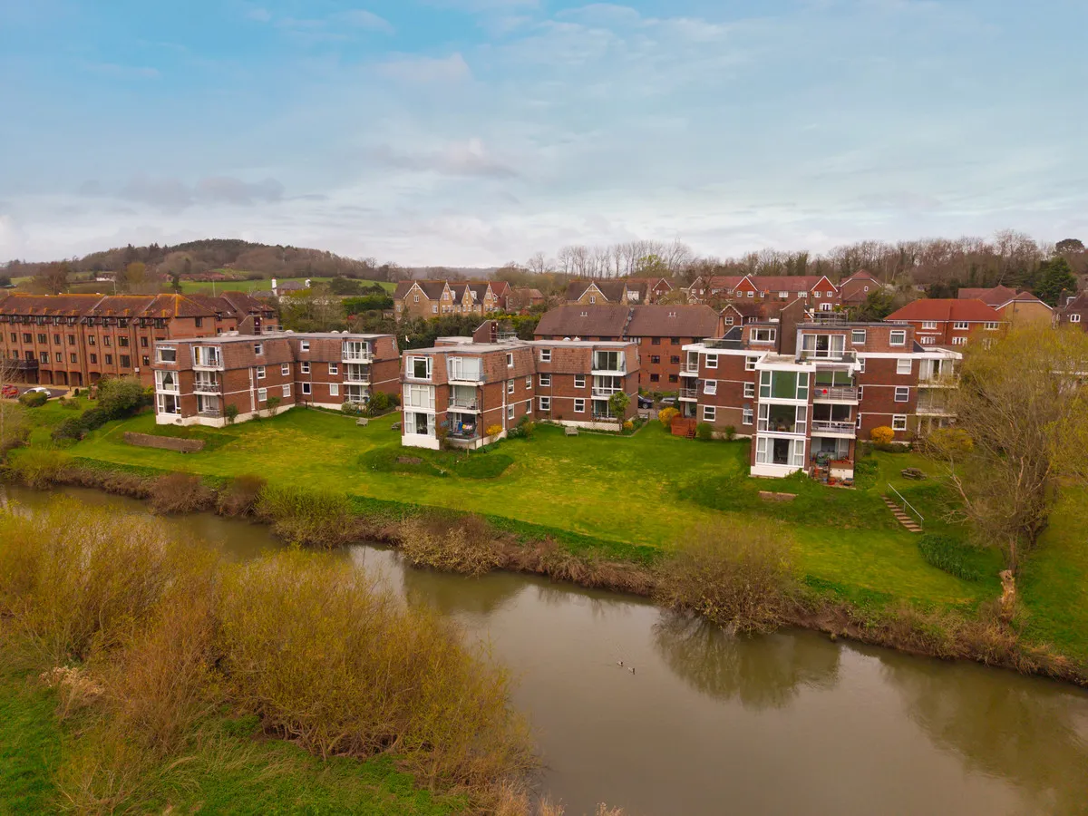 Pulborough, RH20 1AL, photo 17