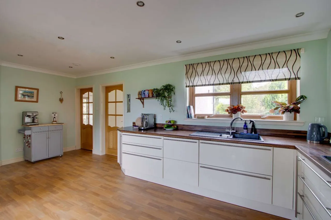 Harryhill Steadings, By Meigle, Perthshire, PH12 8QQ, photo 8