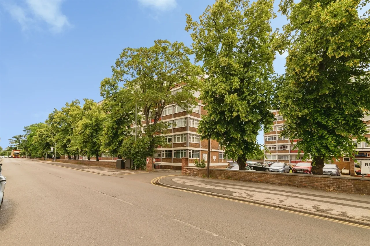 Rivermead, West Bridgford, Nottingham, photo 12