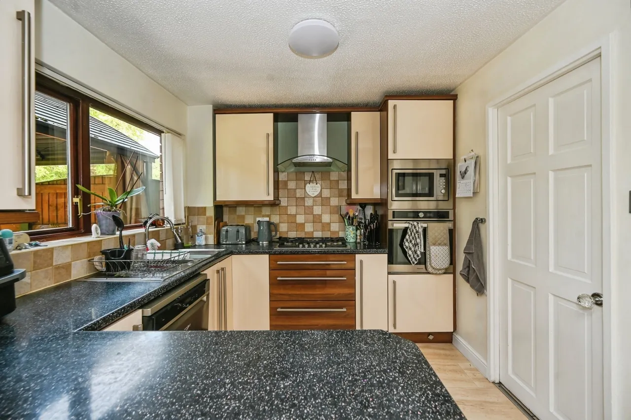 Cronulla Drive, Great Sankey, Warrington, Cheshire, WA5, photo 7