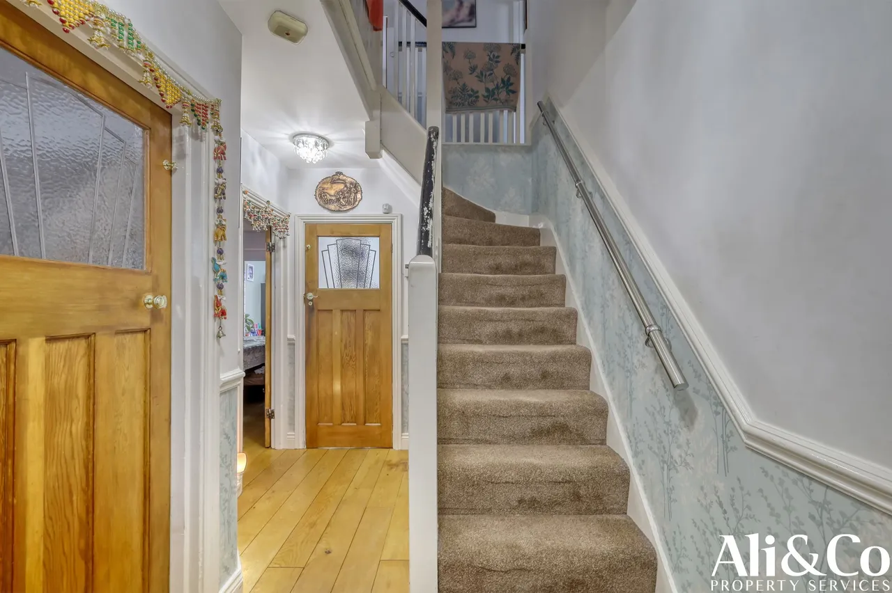 Lodge Lane, Grays, Essex, RM17 5PT, photo 12