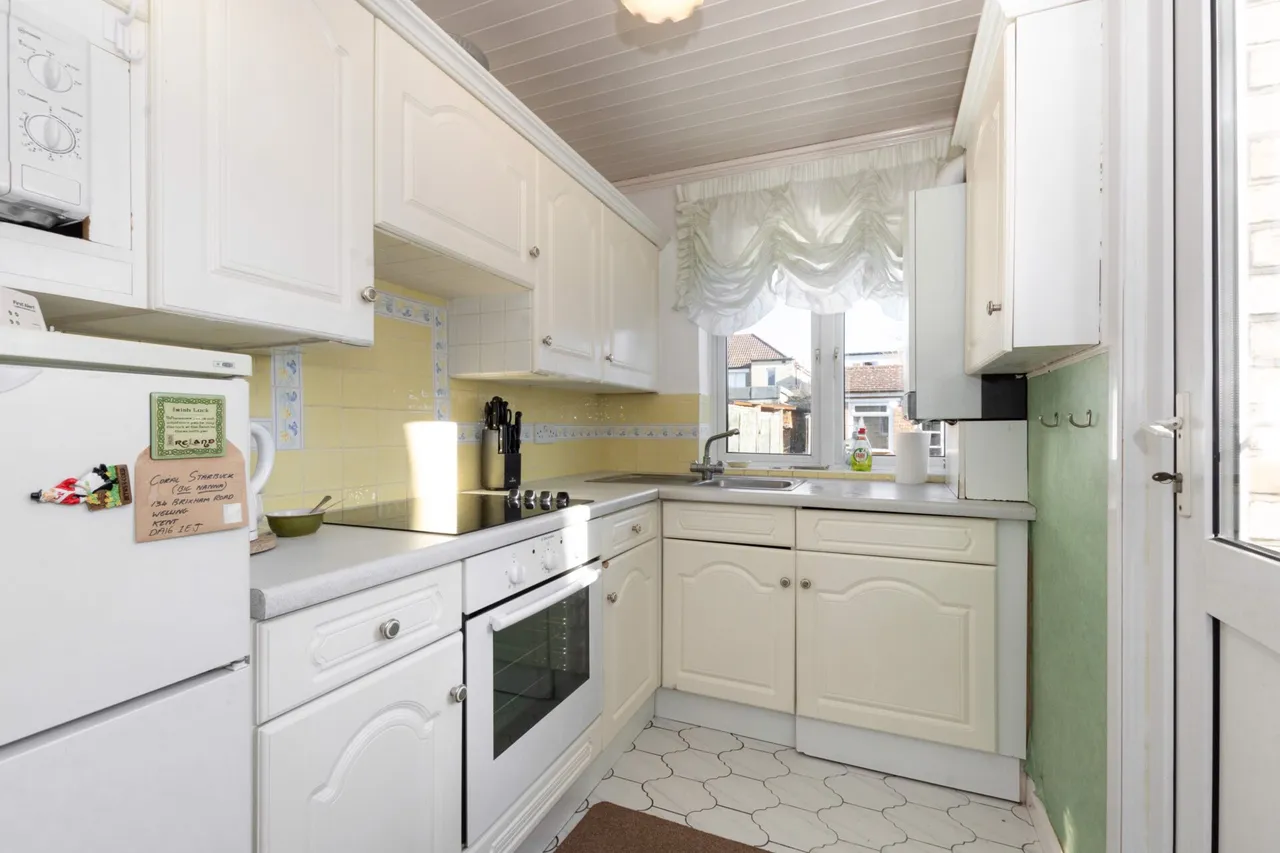 Brixham Road, Welling, photo 6