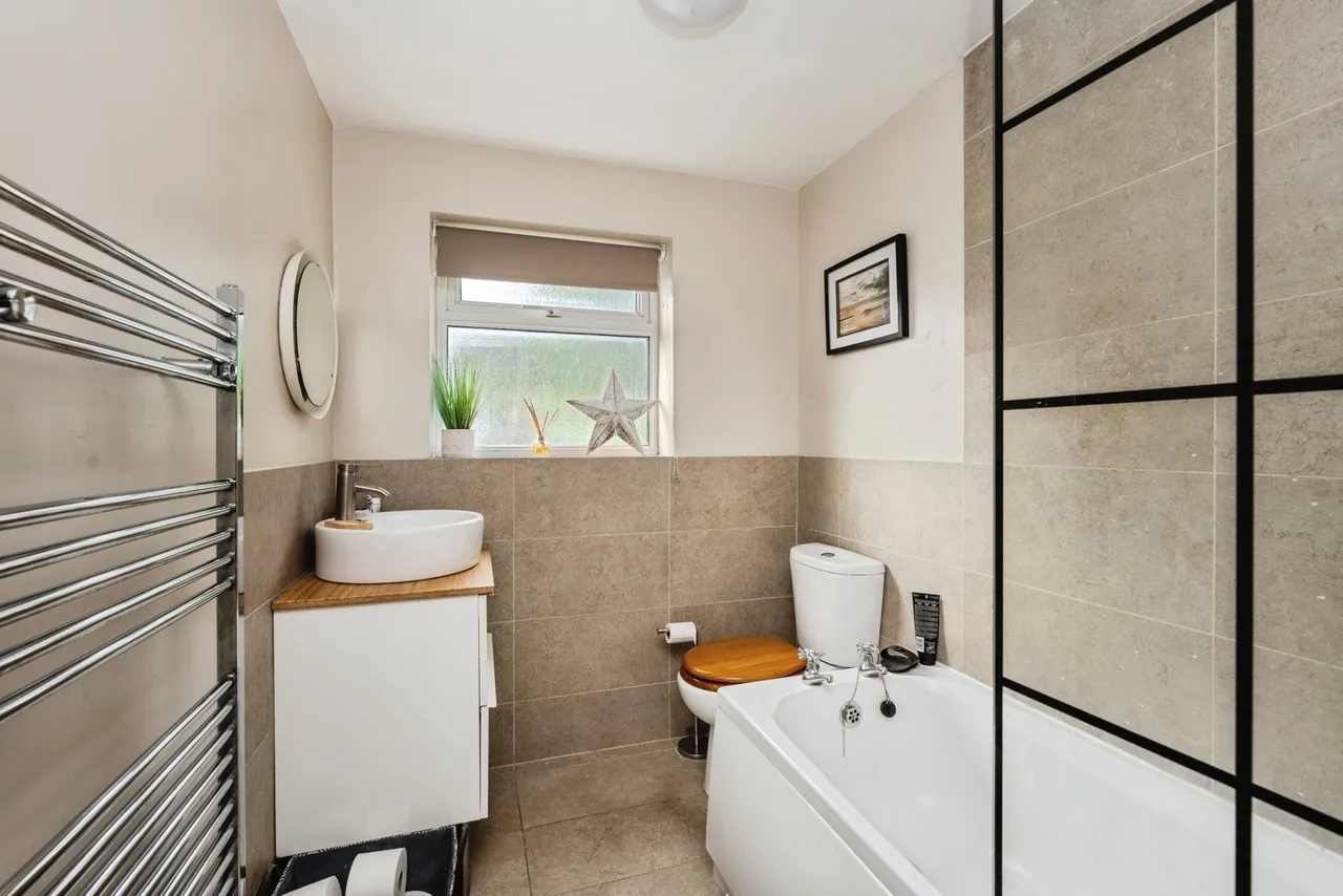 Tanybryn Terrace, Penclawdd, SA4, photo 14