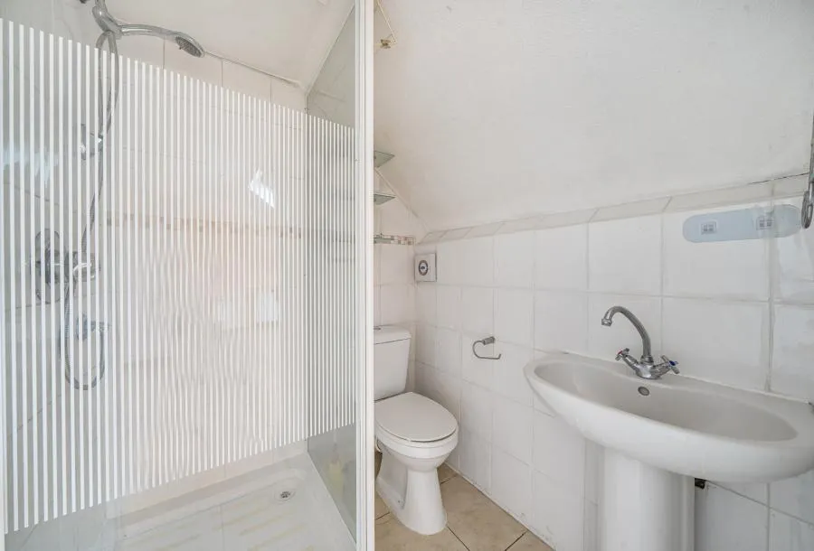Brenley Close, Mitcham, CR4, photo 17