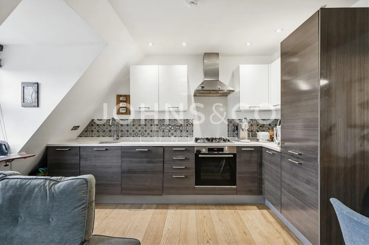 Mill Cross Court, Brentford, TW8, photo 17