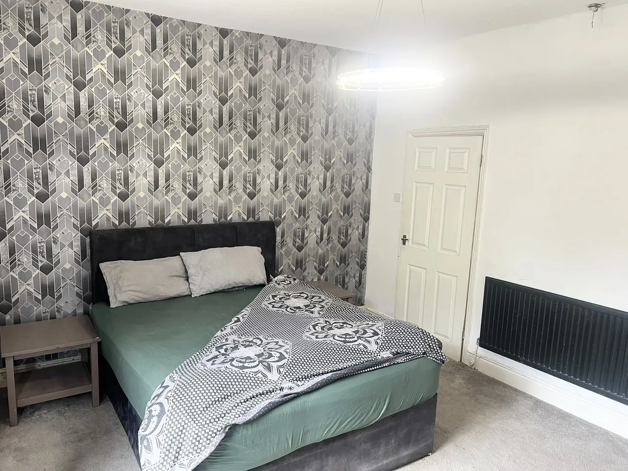 Worsley Road, Eccles, M30, photo 4