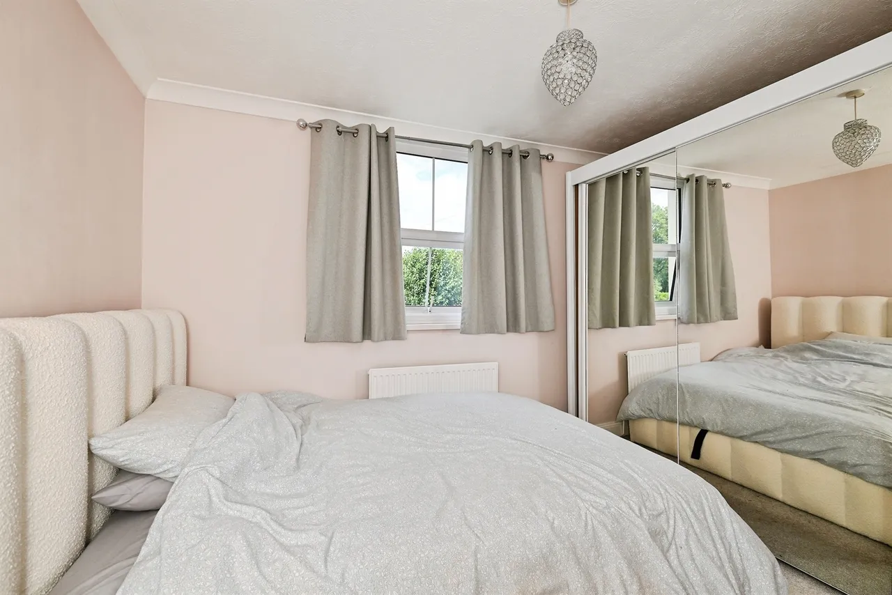 Pine Grove, Penenden Heath, Maidstone, photo 8