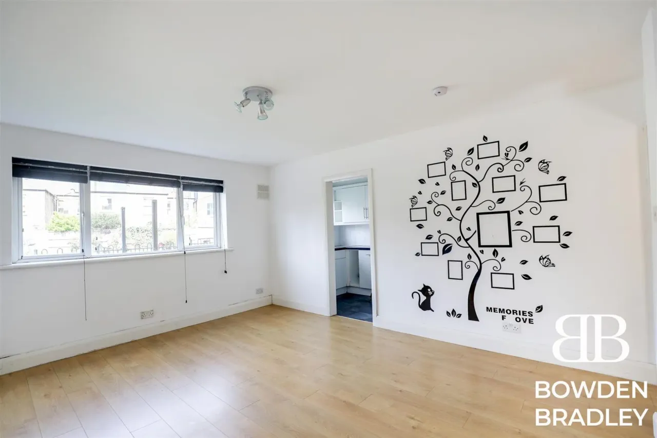 Ashville Road, London, E11, photo 12