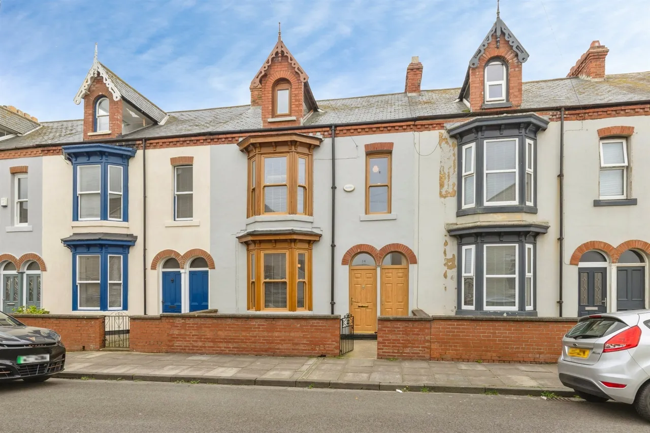 3 bed house for sale — Montague Street, Hartlepool