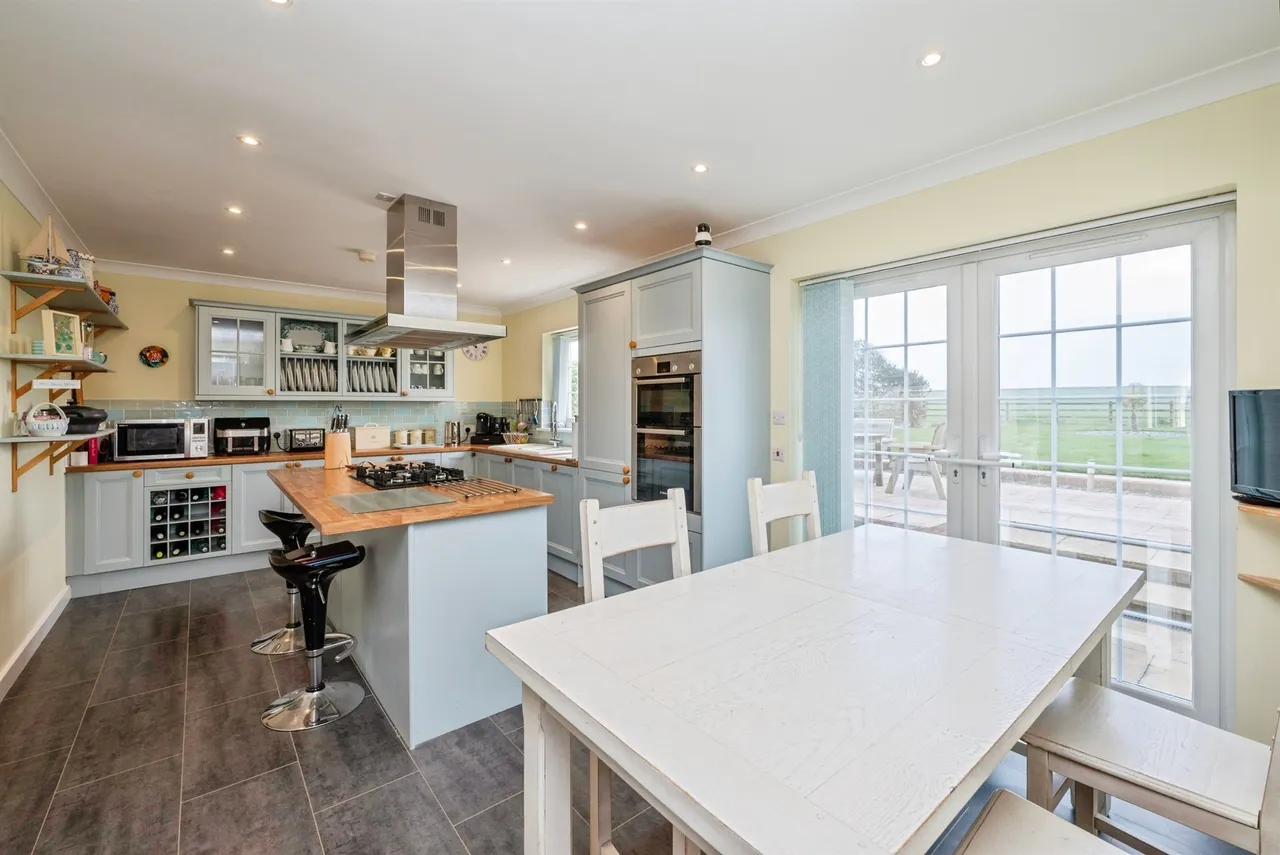 Kimberley Road, Bacton, Norwich, photo 5