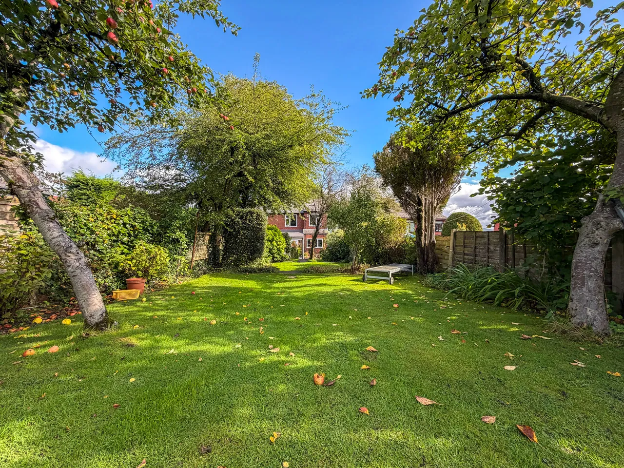 Turton Road, Tottington, BL8, photo 4