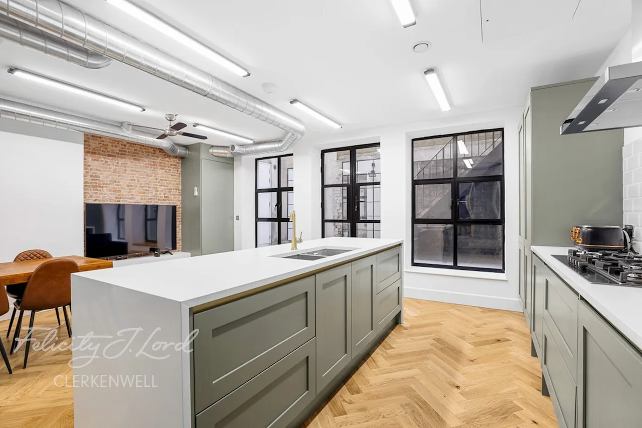 Hatton Garden, London, EC1N, photo 12
