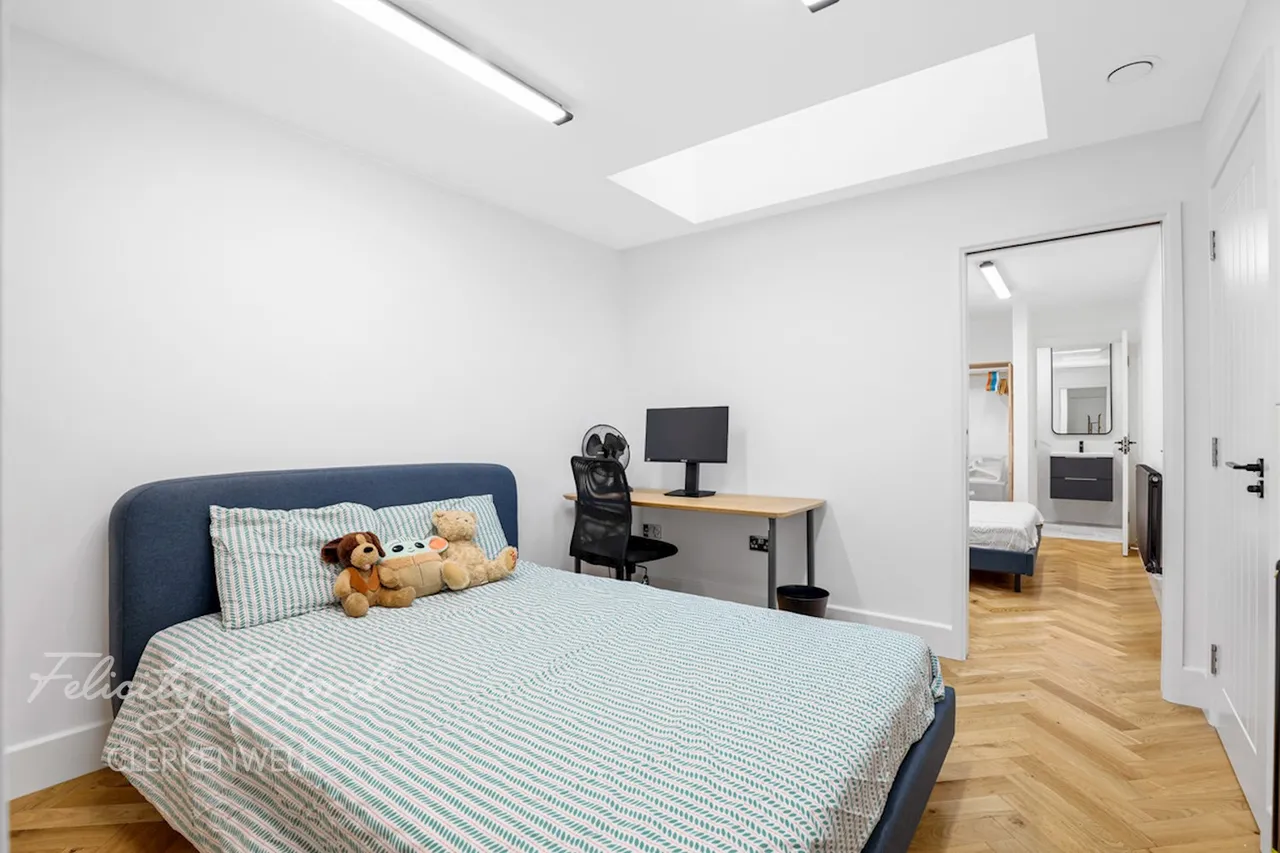 Hatton Garden, London, EC1N, photo 28