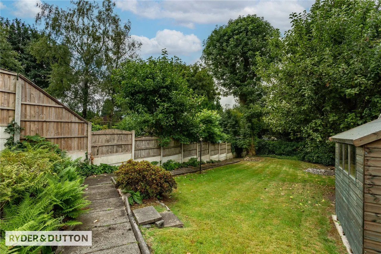 Harefield Drive, Heywood, OL10, photo 19