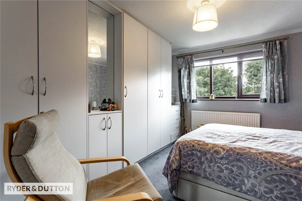 Harefield Drive, Heywood, OL10, photo 13