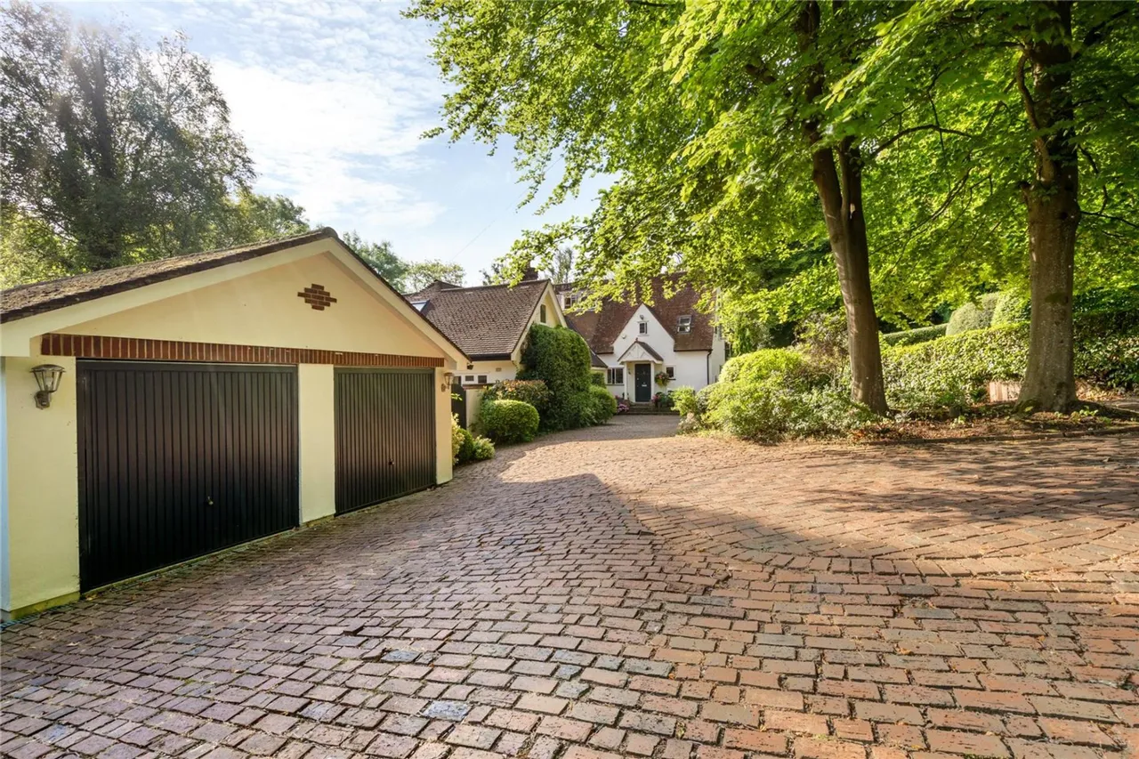 Lunghurst Road, Woldingham, CR3, photo 23