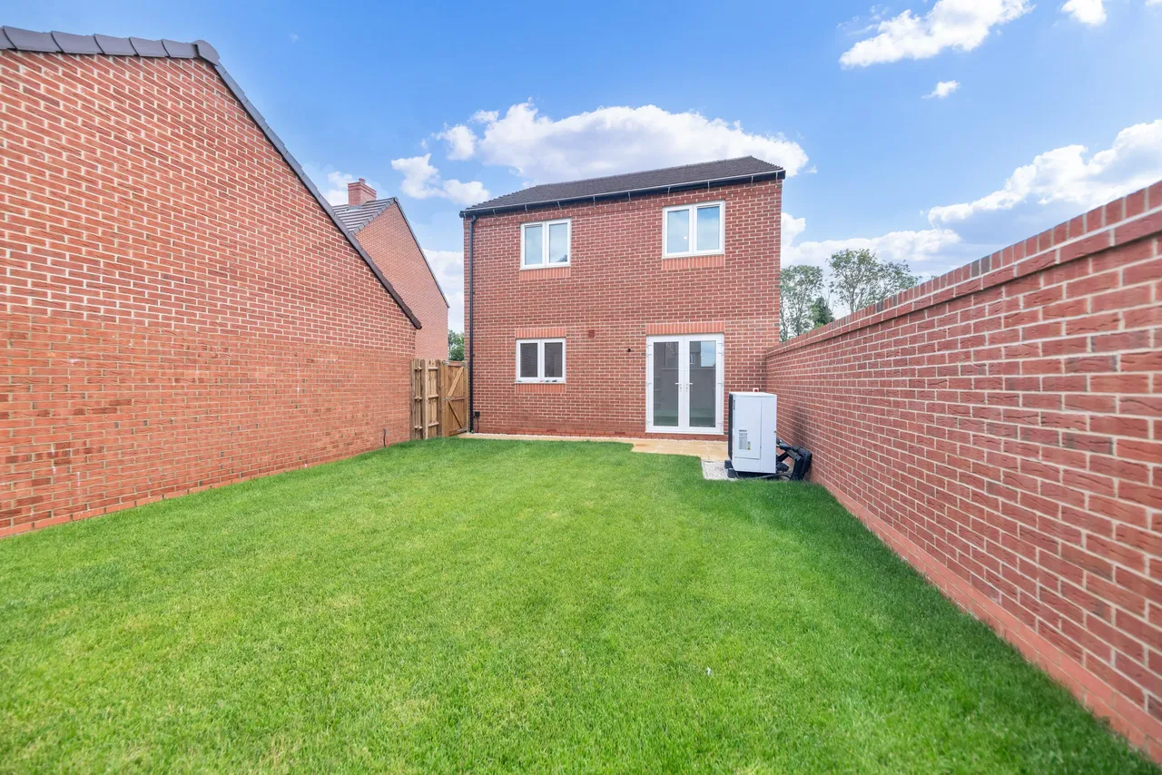 PLOT 26 The Greencastle, Oak Grove, Dunton, SG18 8SU, photo 12