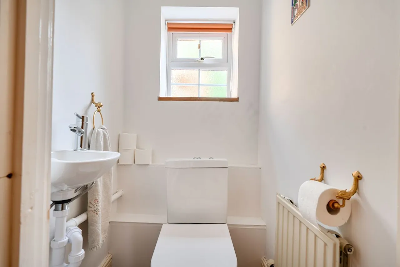 West Street, Warminster, BA12, photo 17
