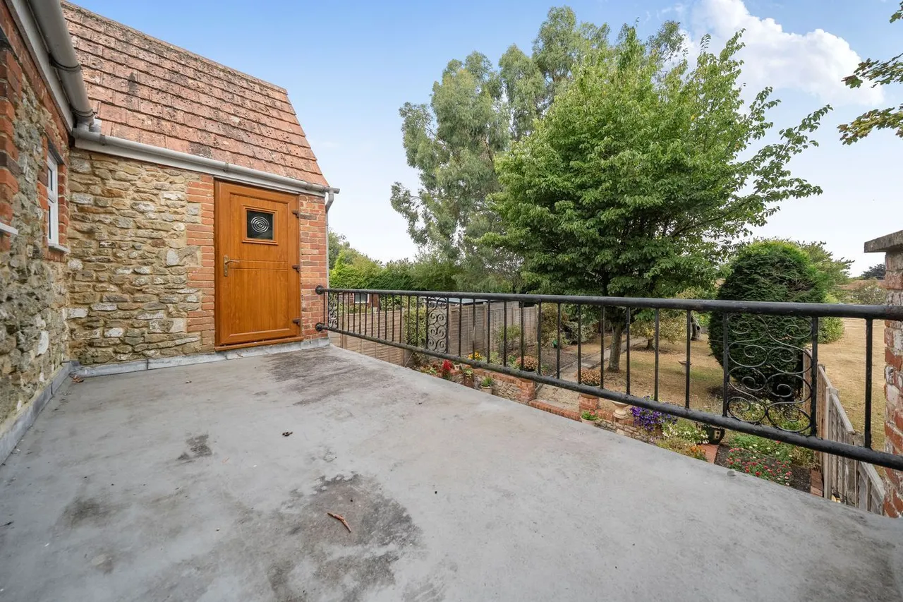 West Street, Warminster, BA12, photo 15