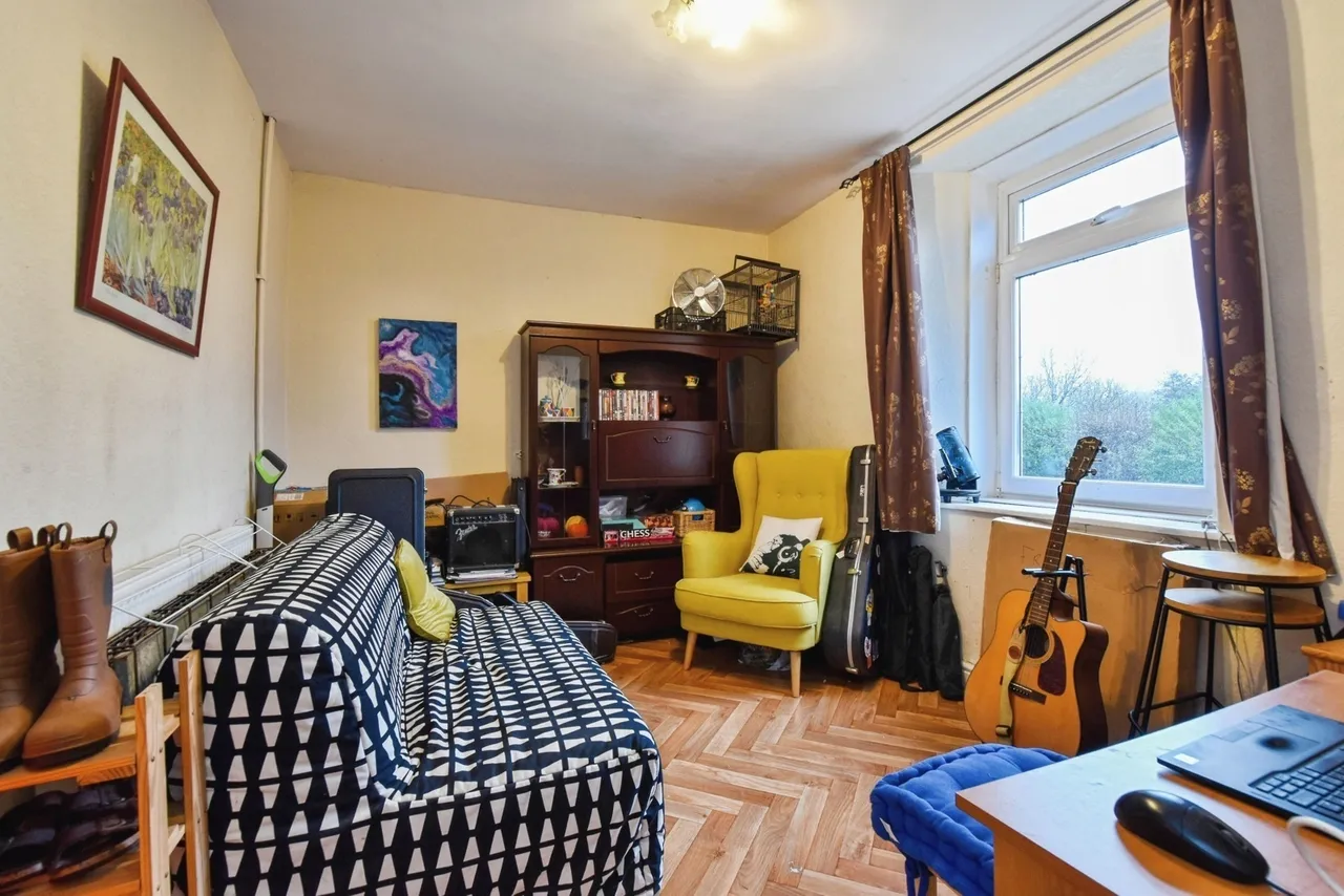 Cwmamman Road, Glanamman, SA18, photo 3