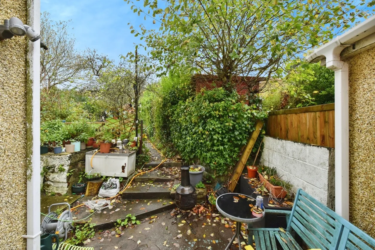 Cwmamman Road, Glanamman, SA18, photo 17