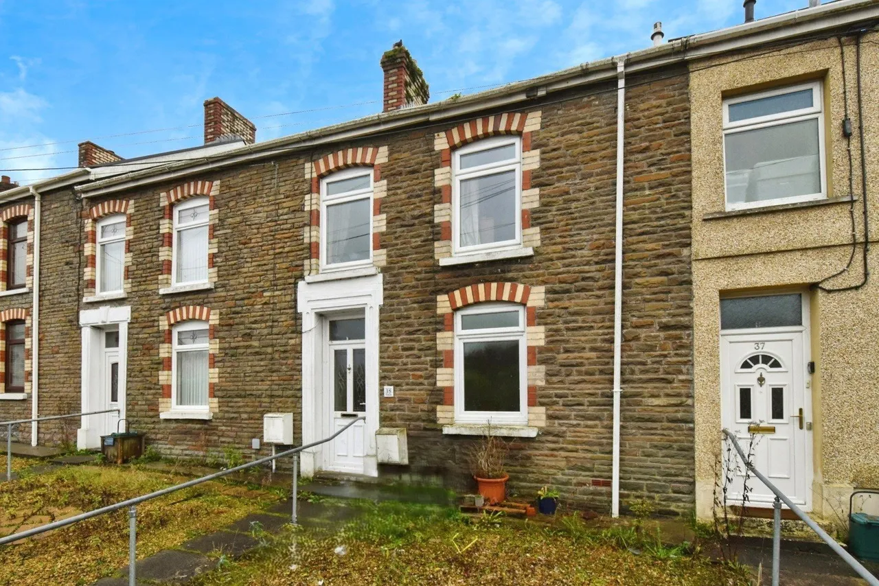 Cwmamman Road, Glanamman, SA18, photo 5