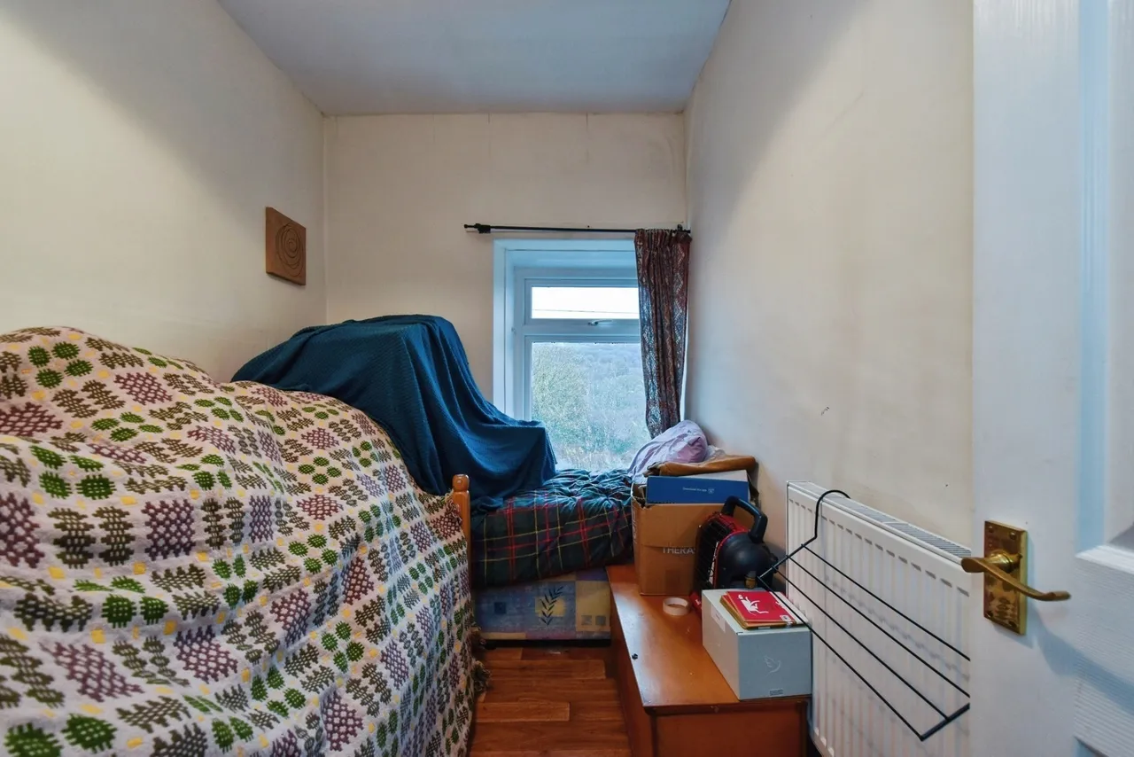 Cwmamman Road, Glanamman, SA18, photo 15