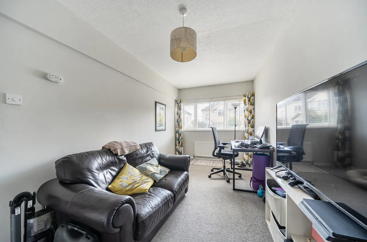 Cedar Avenue, Shirley, SO15, photo 10
