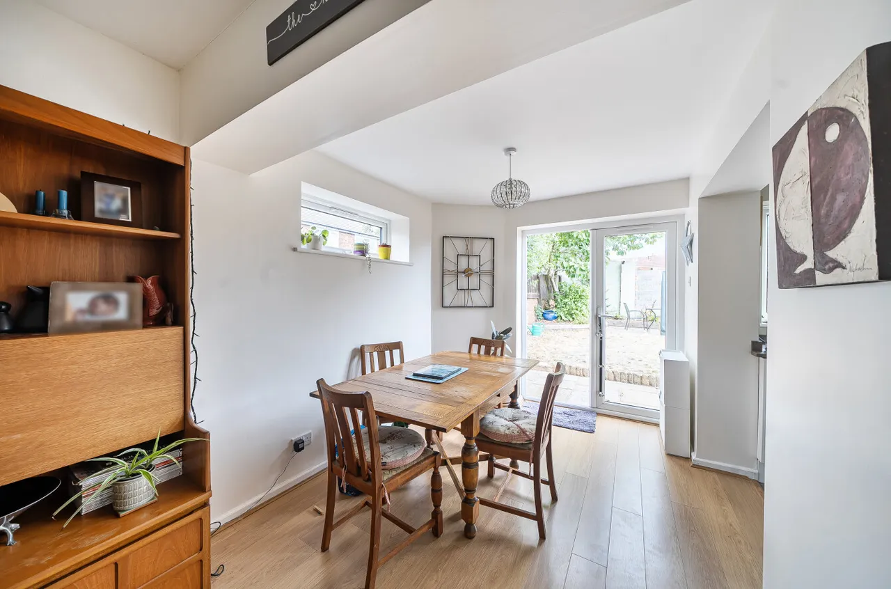 Cedar Avenue, Shirley, SO15, photo 4