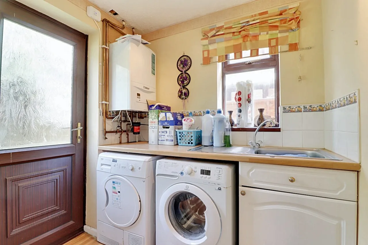Weavers Rise, Telford, photo 9
