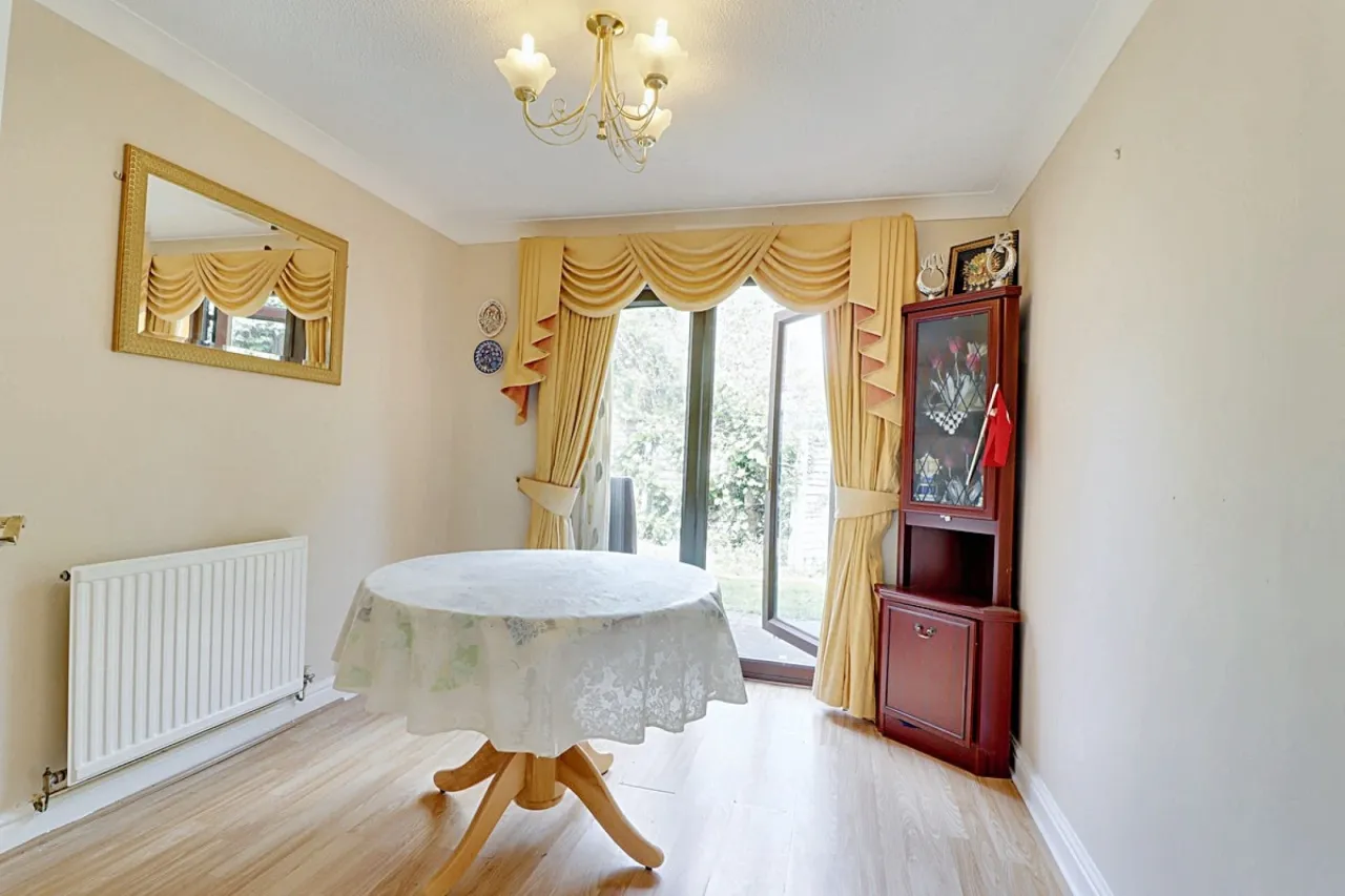 Weavers Rise, Telford, photo 5