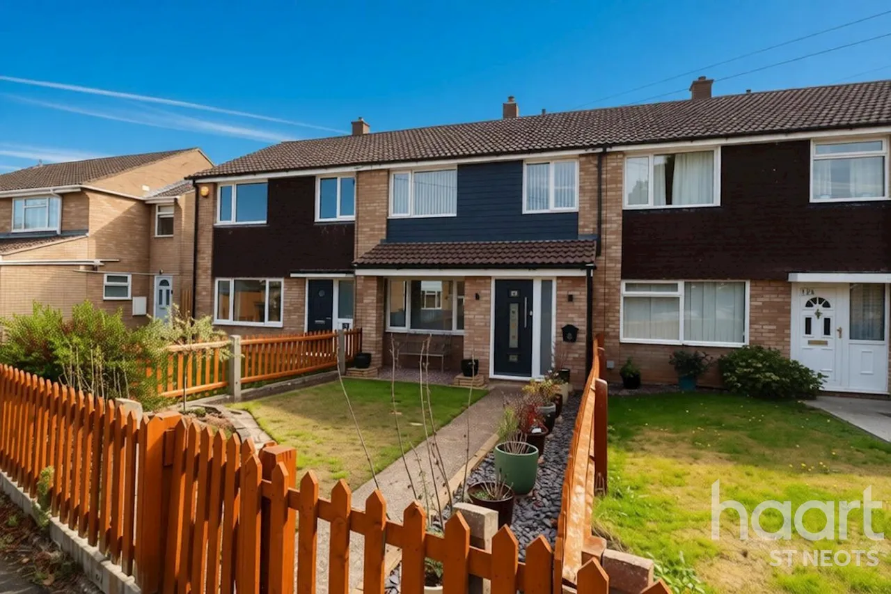 Beeson Close, Little Paxton, PE19, photo 18