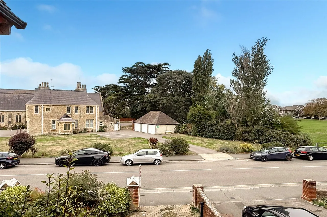 Littlehampton, BN17, photo 24