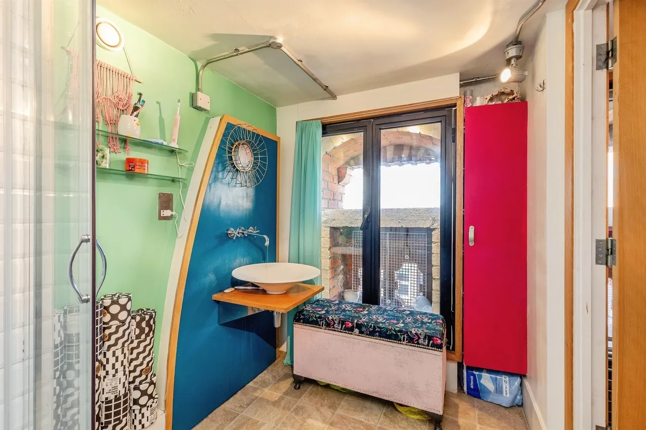 Queen Charlotte Street, Bristol, BS1, photo 14