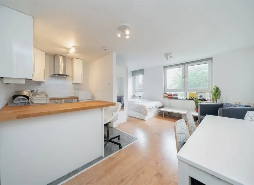 flat to rent — Oakley Square, Euston, NW1