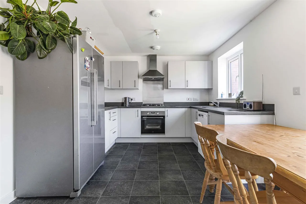 Dutfield Close, Haverhill, CB9, photo 5