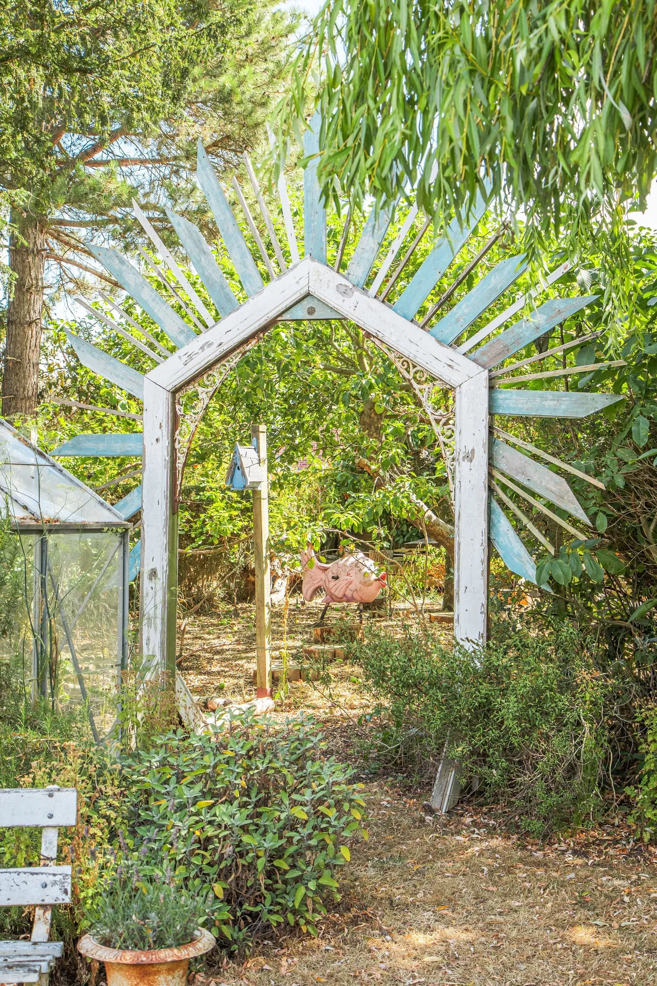 Detached Character, photo 16