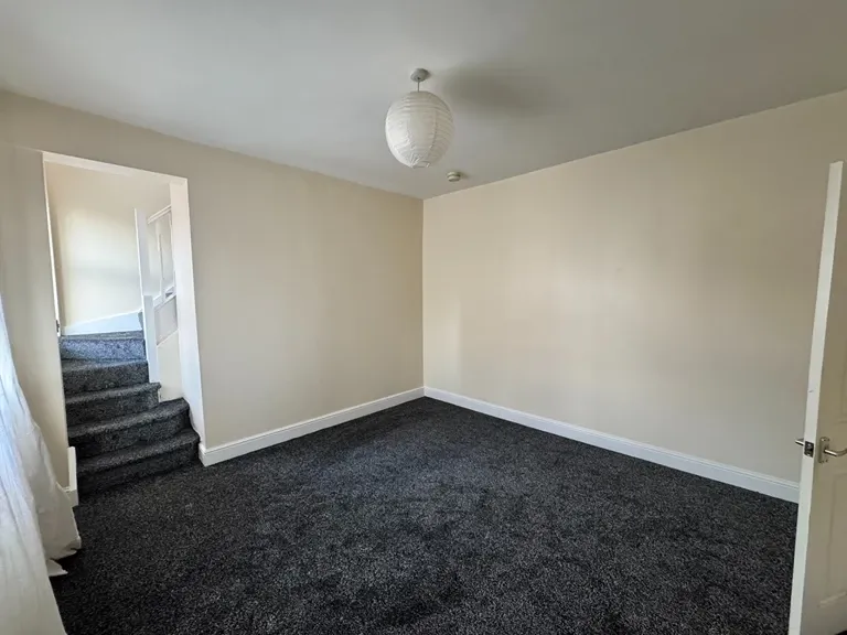 3 bed flat to rent — Welford Road, Leicester, LE2 6BJ