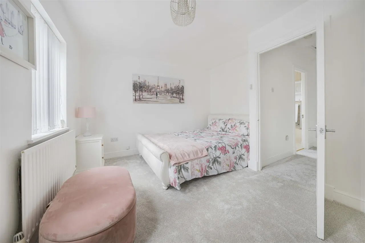 Woodlands Park Street, St. Albans AL2 2AD, photo 8