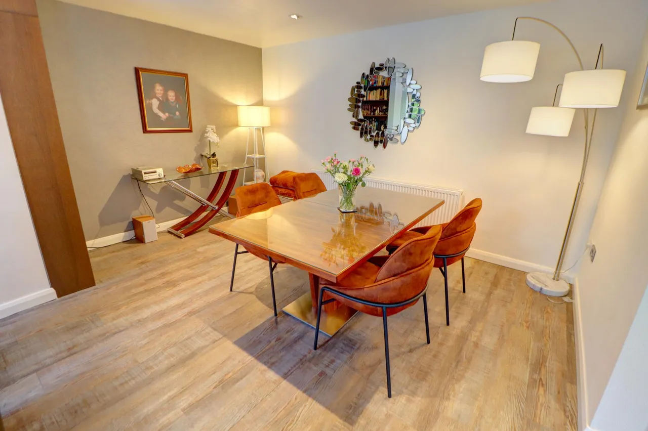 Salisbury Avenue, Hopwood, OL10, photo 9