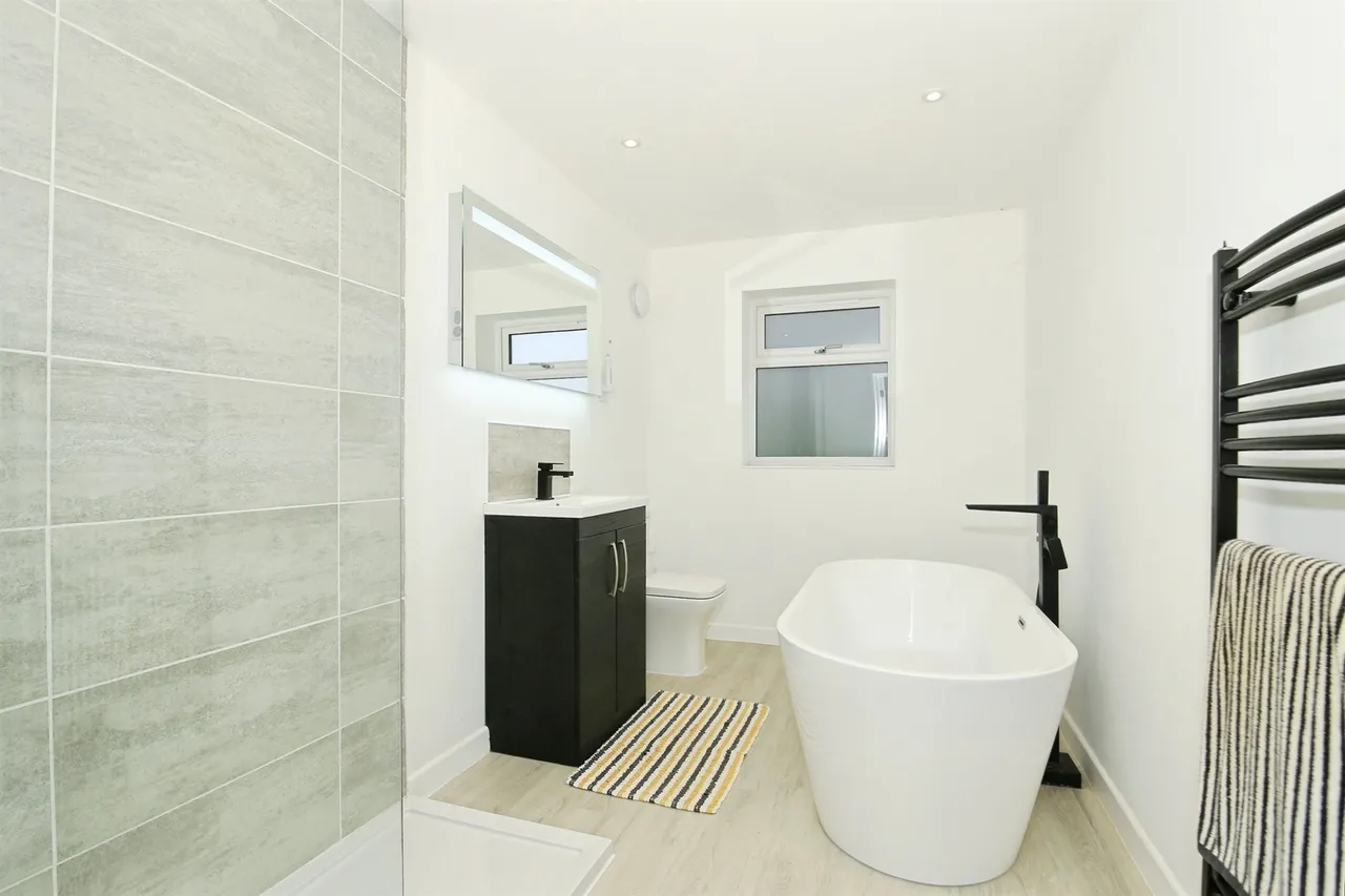 Westmoreland Road, Moulton, PE12, photo 10