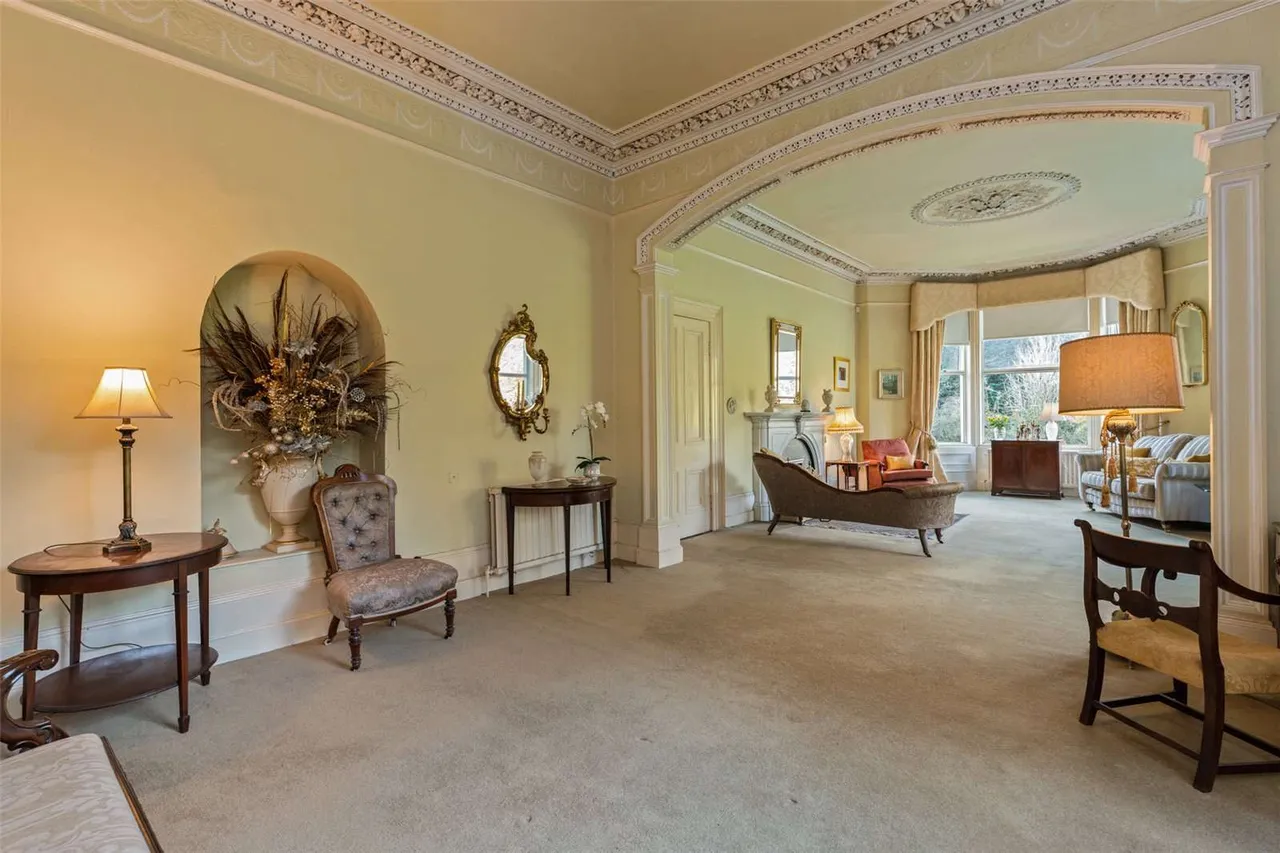 Glenlyon, Victoria Road, Holywood, County Down, BT18 9BG, photo 12