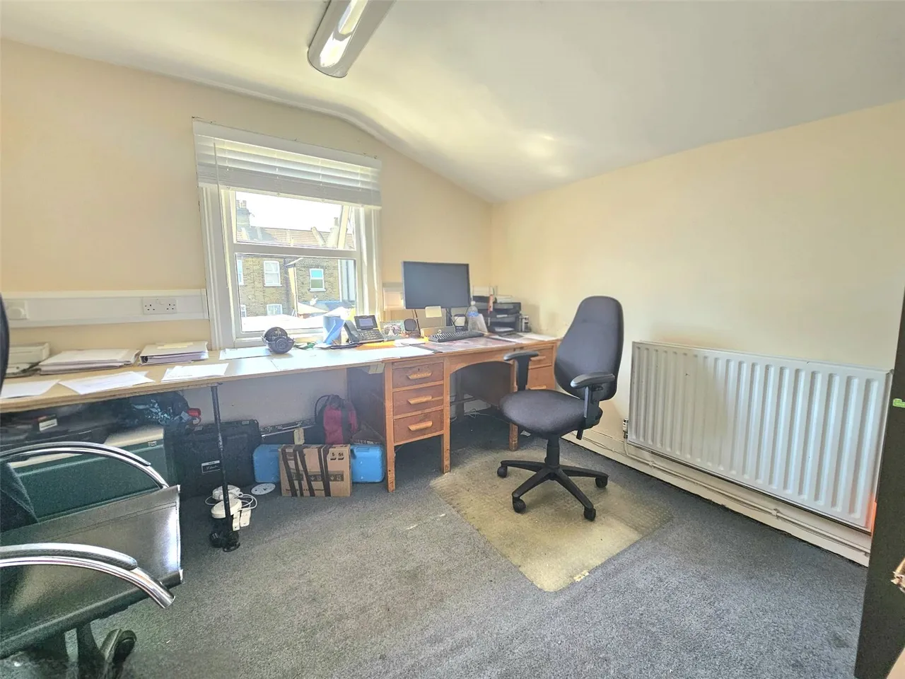 Kenneth Road, Chadwell Heath, RM6, photo 3