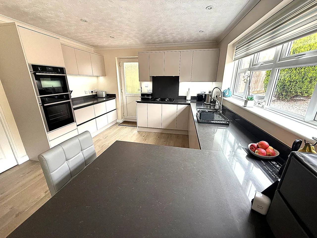 Lincoln Close, Exmouth, EX8 5QN, photo 5