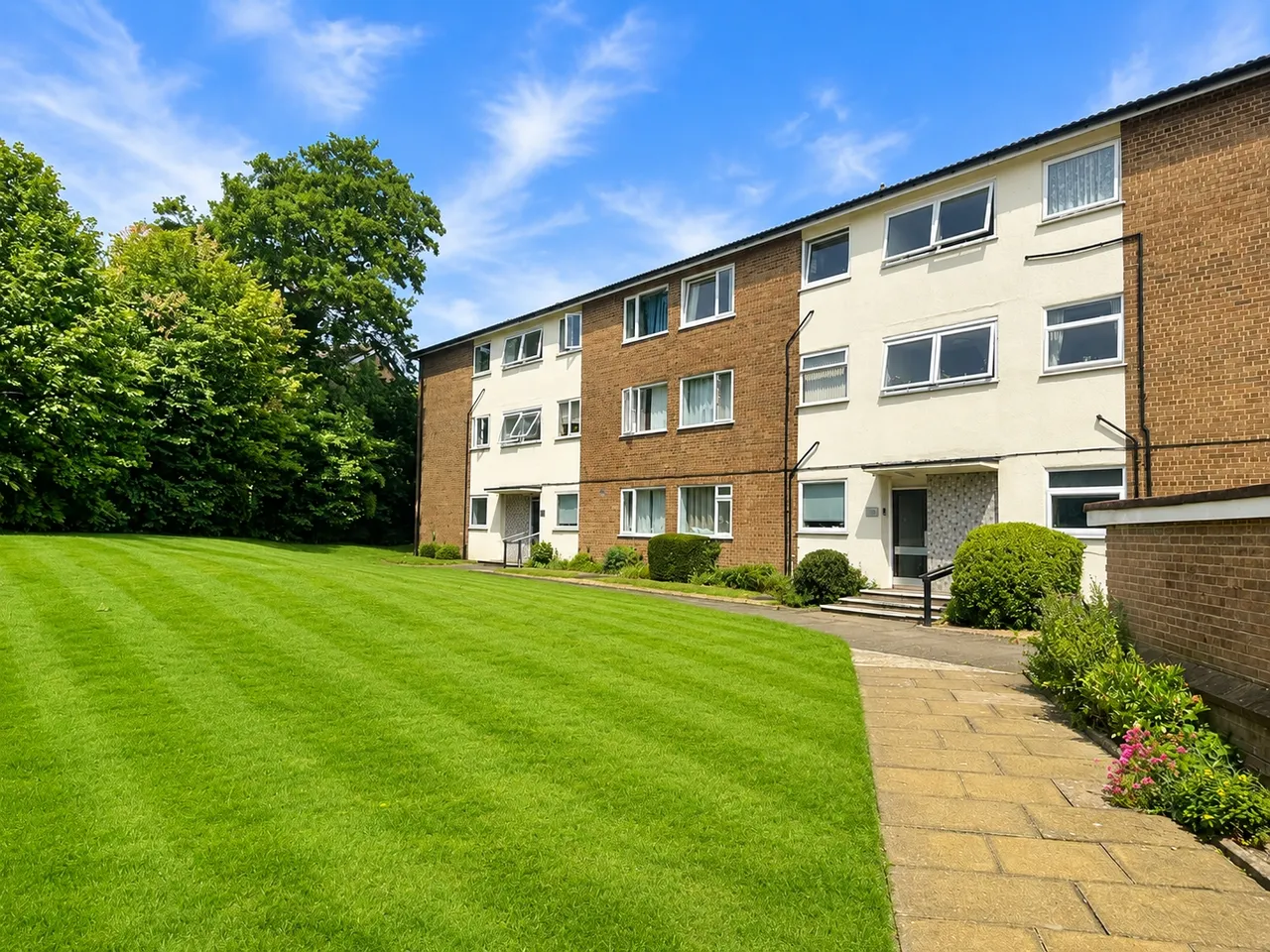 1 bed flat for sale, Rectory Road, Sutton Coldfield, B75